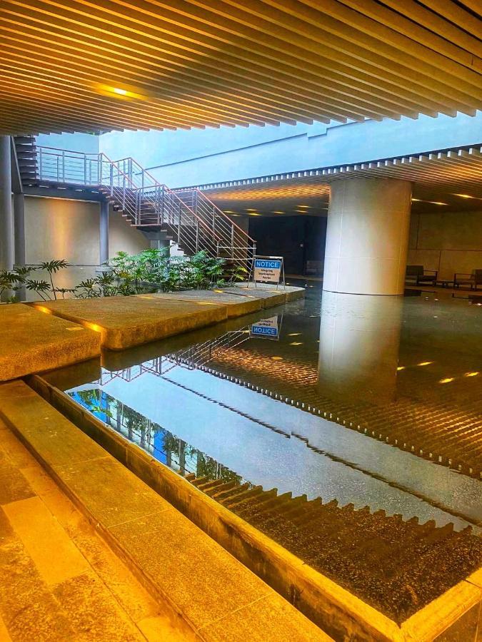 Stylish&Comfort Unit With Balcony In Air Makati 马卡蒂 外观 照片