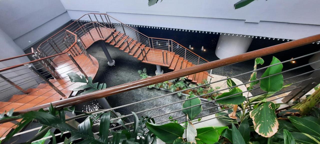 Stylish&Comfort Unit With Balcony In Air Makati 马卡蒂 外观 照片