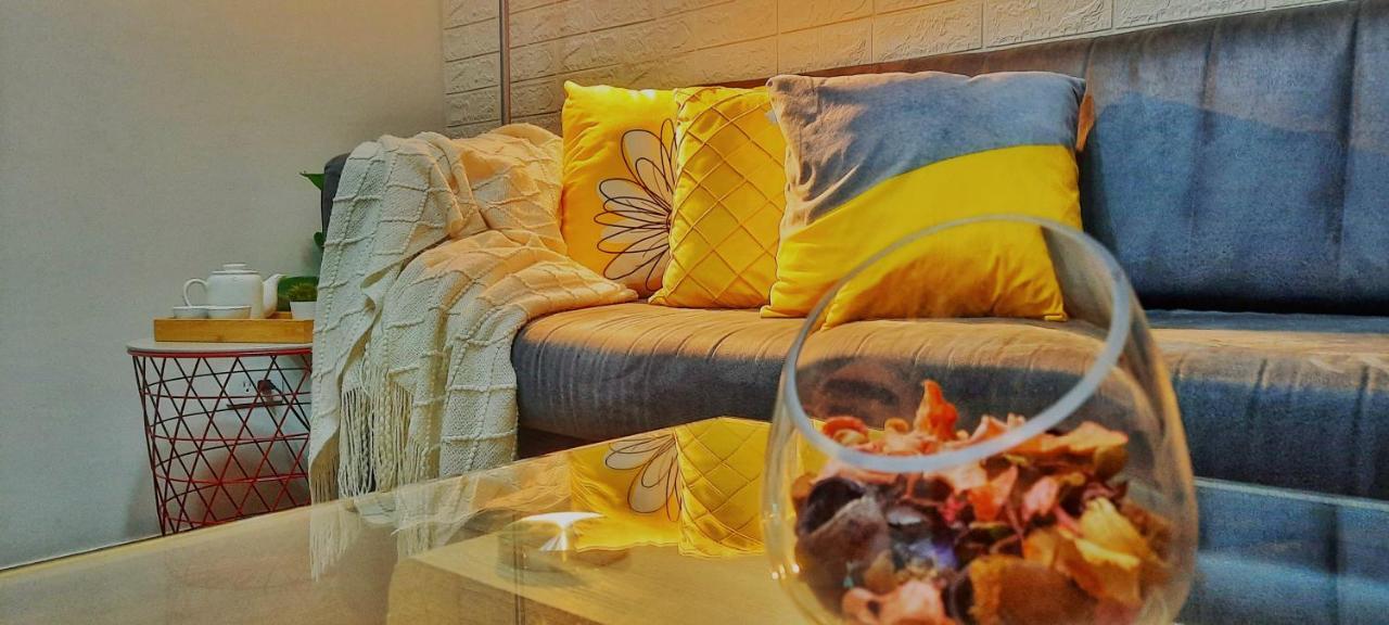 Stylish&Comfort Unit With Balcony In Air Makati 马卡蒂 外观 照片