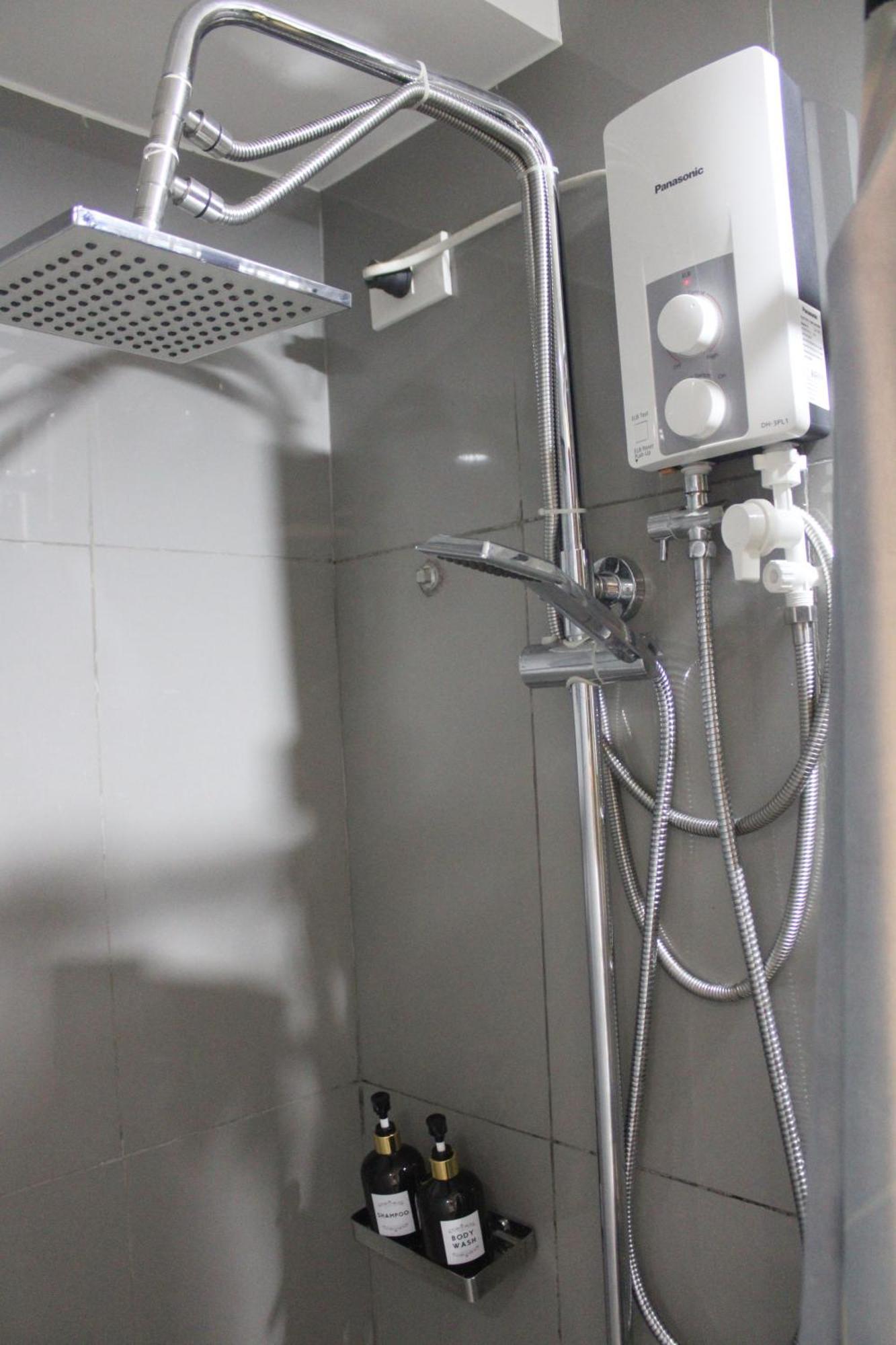 Stylish&Comfort Unit With Balcony In Air Makati 马卡蒂 外观 照片